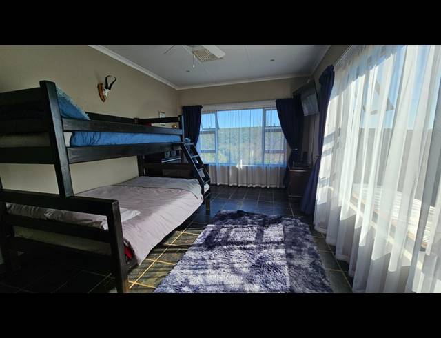 3 BEDROOM HOUSE FOR SALE IN SWARTRUGGENS